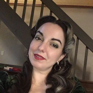 Meet your Posher, Rosalie